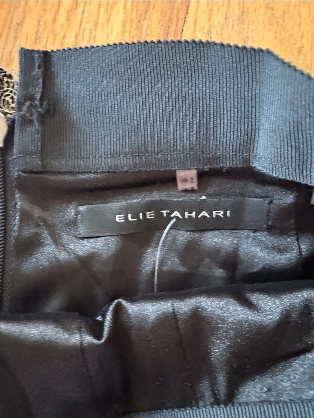 Elie Tahari Size 2 Leopard Print Pencil Skirt - Brown/Black